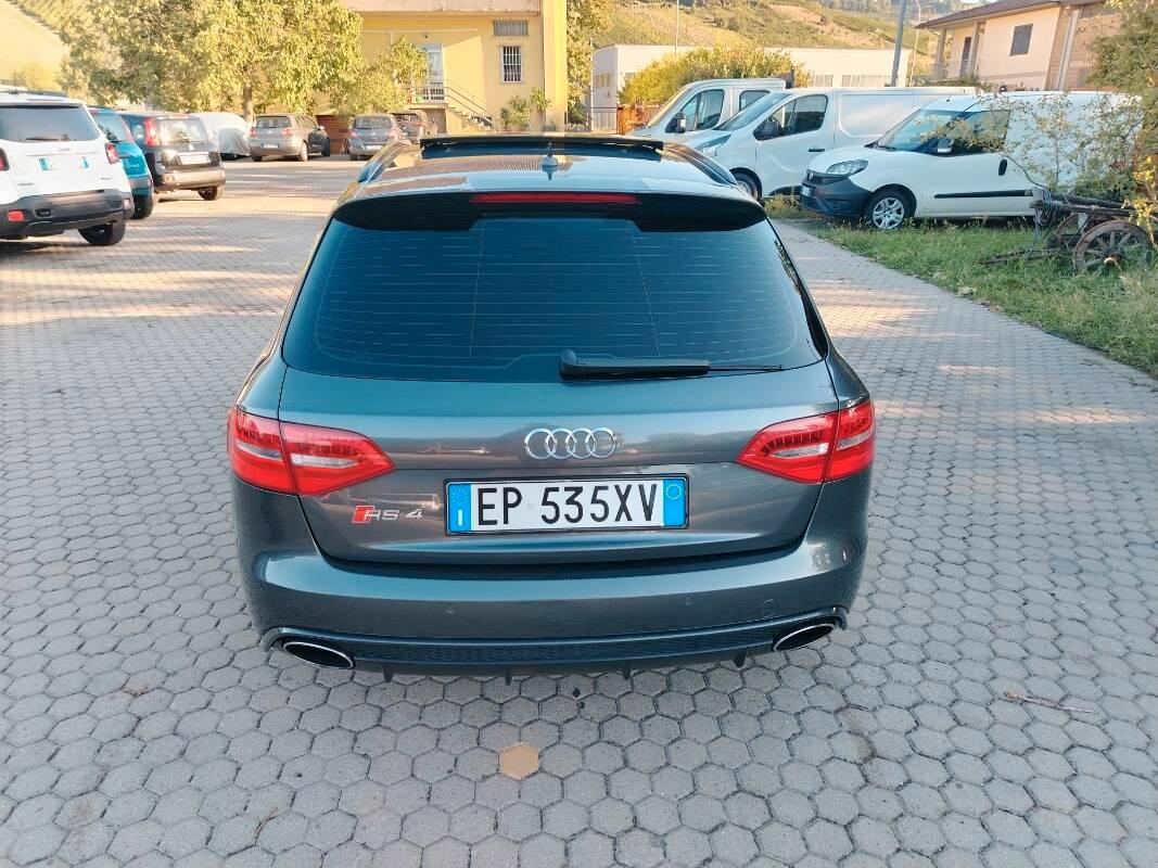 Audi RS4 Avant RS4 4.2 fsi quattro s-tronic