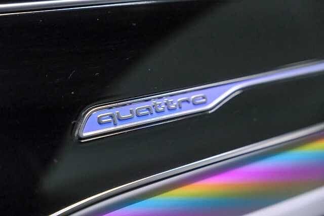 Audi Q8 50 TDI 286 CV quattro tiptronic Sport