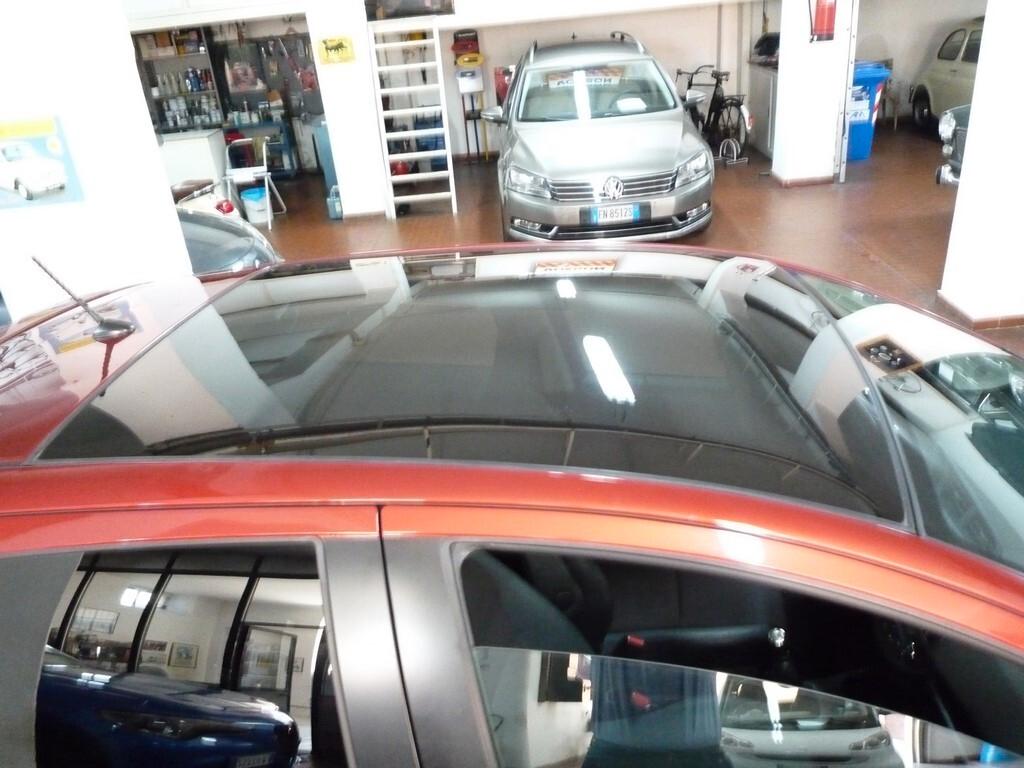 Toyota Yaris 1.3 5 porte Lounge