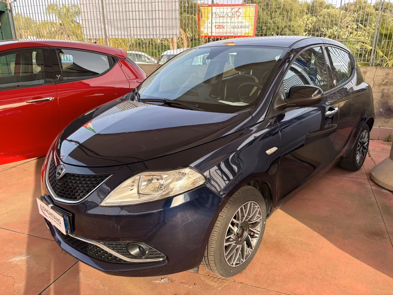 Lancia Ypsilon 1.2 ---5 porte GPL Ecochic Silver