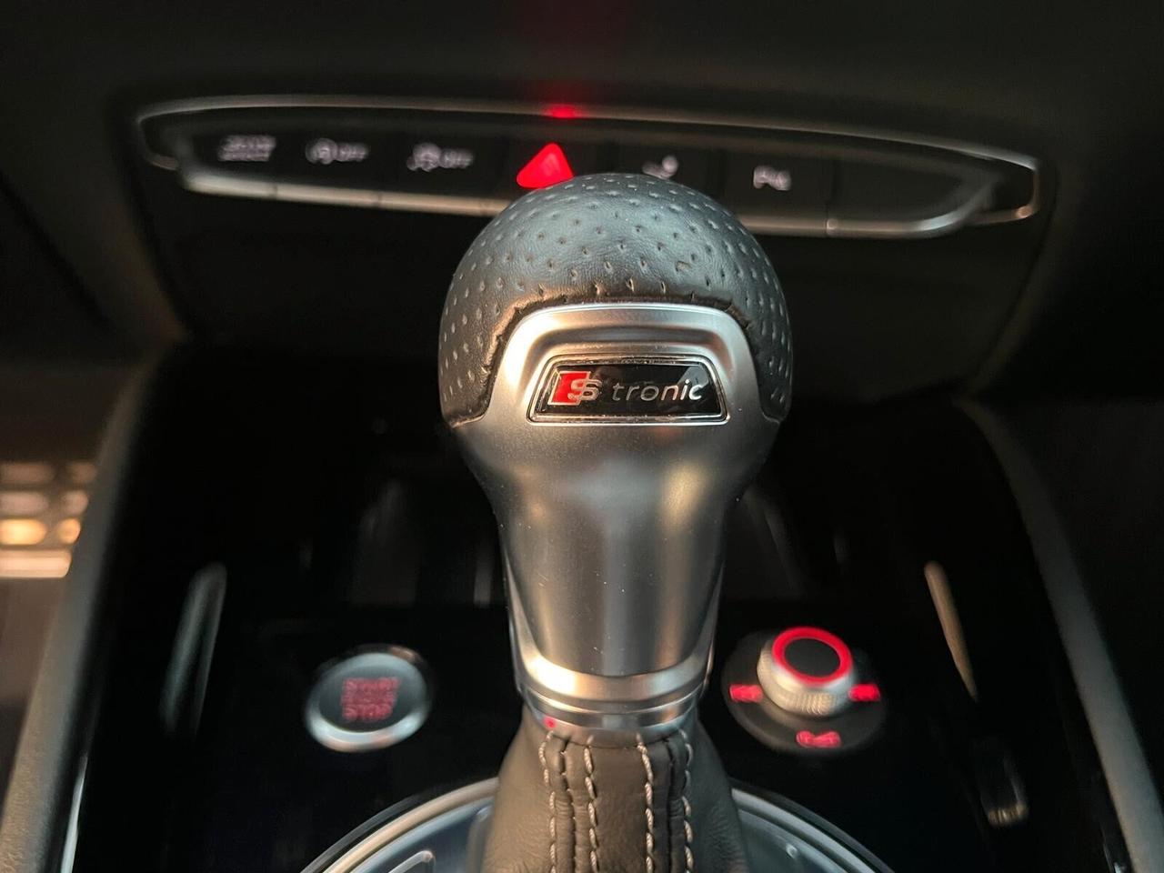 Audi TT Coupé 2.0 TFSI S tronic Sline AKRAPOVIC