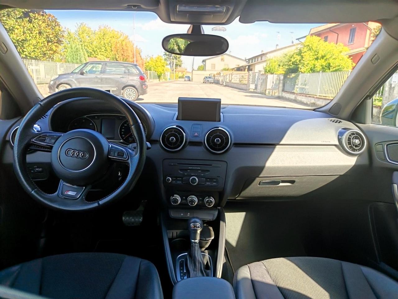 Audi A1 SPB 1.6 TDI S tronic Attraction
