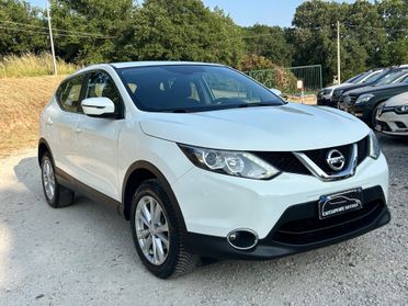 Nissan Qashqai 1.5 dCi N-Vision neopatentati permute