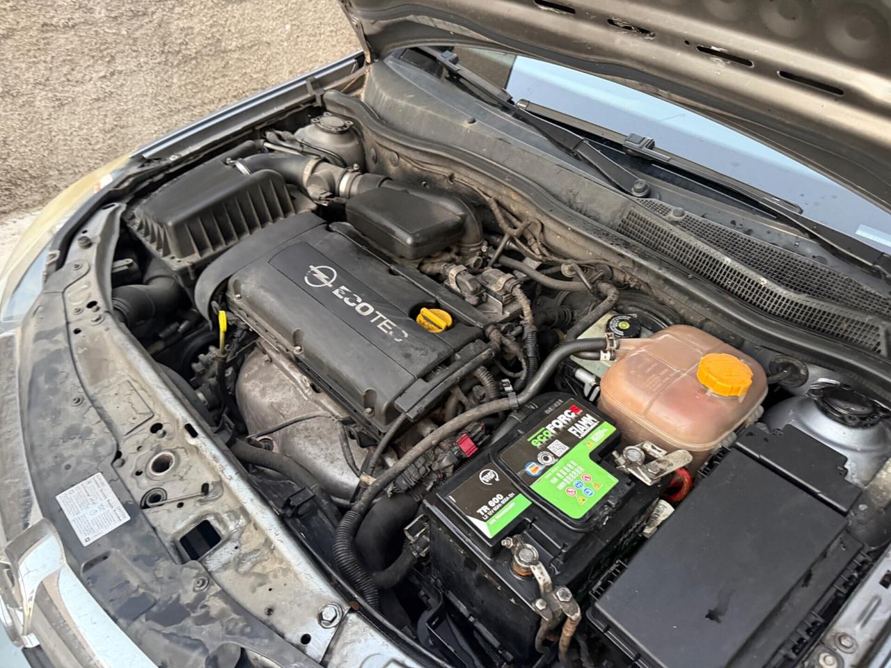 OPEL ASTRA 1.6 BENZINA EURO4 FAMIGLIARE