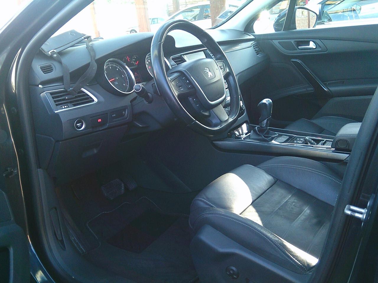 Peugeot 508 BlueHDi 180 EAT6 S&S SW Allure