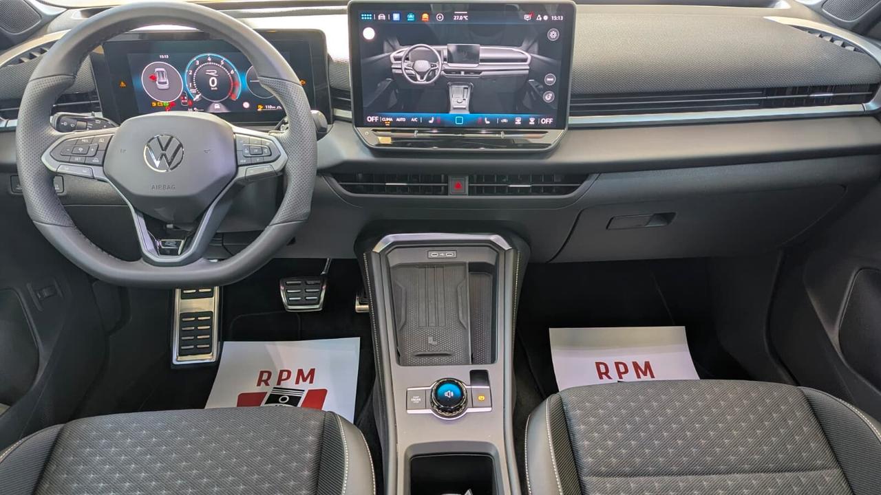 Volkswagen T-Roc 1.5 eTSI ACT 150 CV DSG R-Line KM0