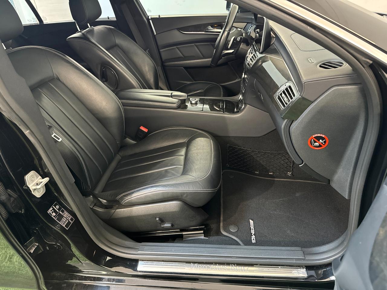 Premium 4matic FULL OPTIONAL S.B. AMG LINE