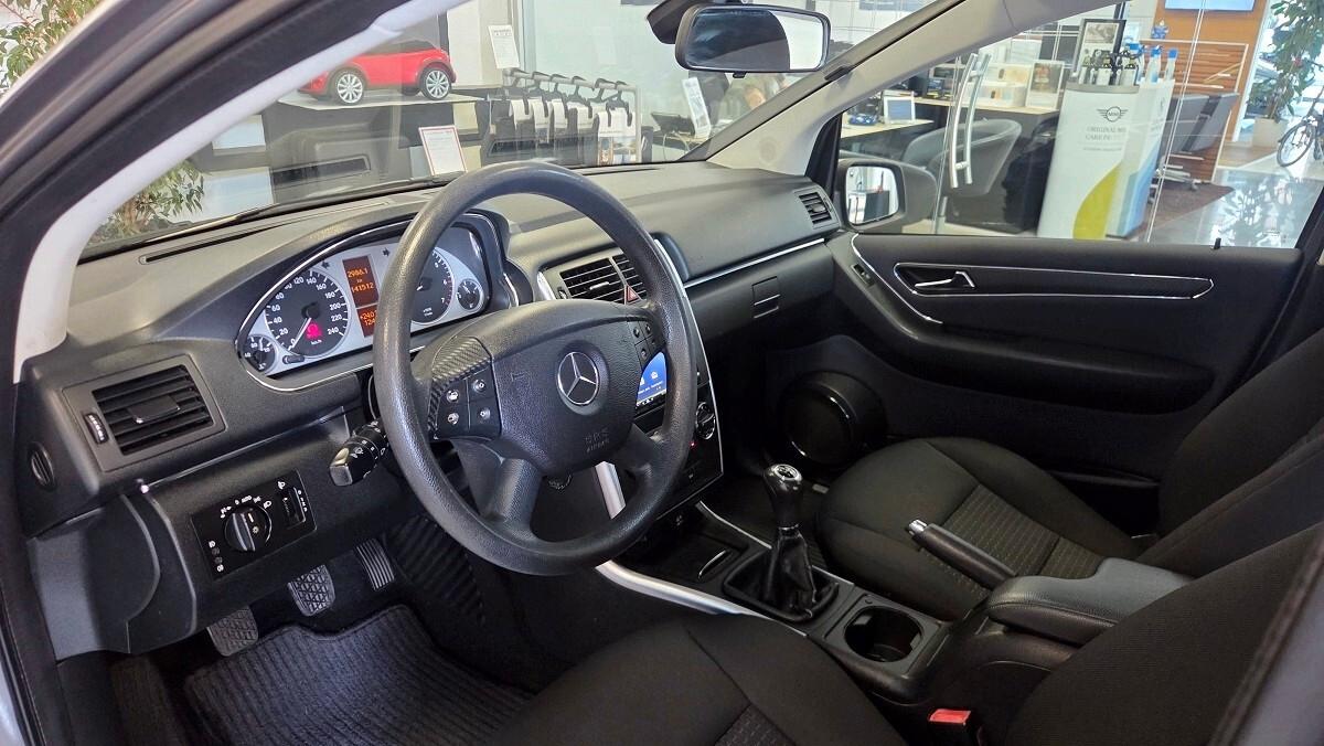 Mercedes-benz B 180 BlueEFFICIENCY Executive