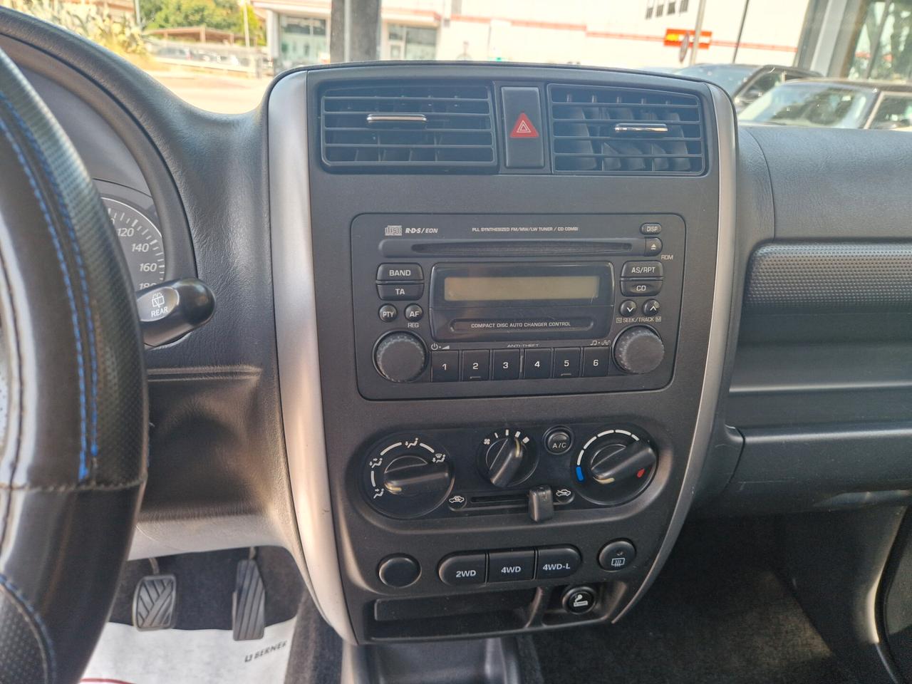 Suzuki Jimny 1.5 DDiS cat 4WD JLX Più