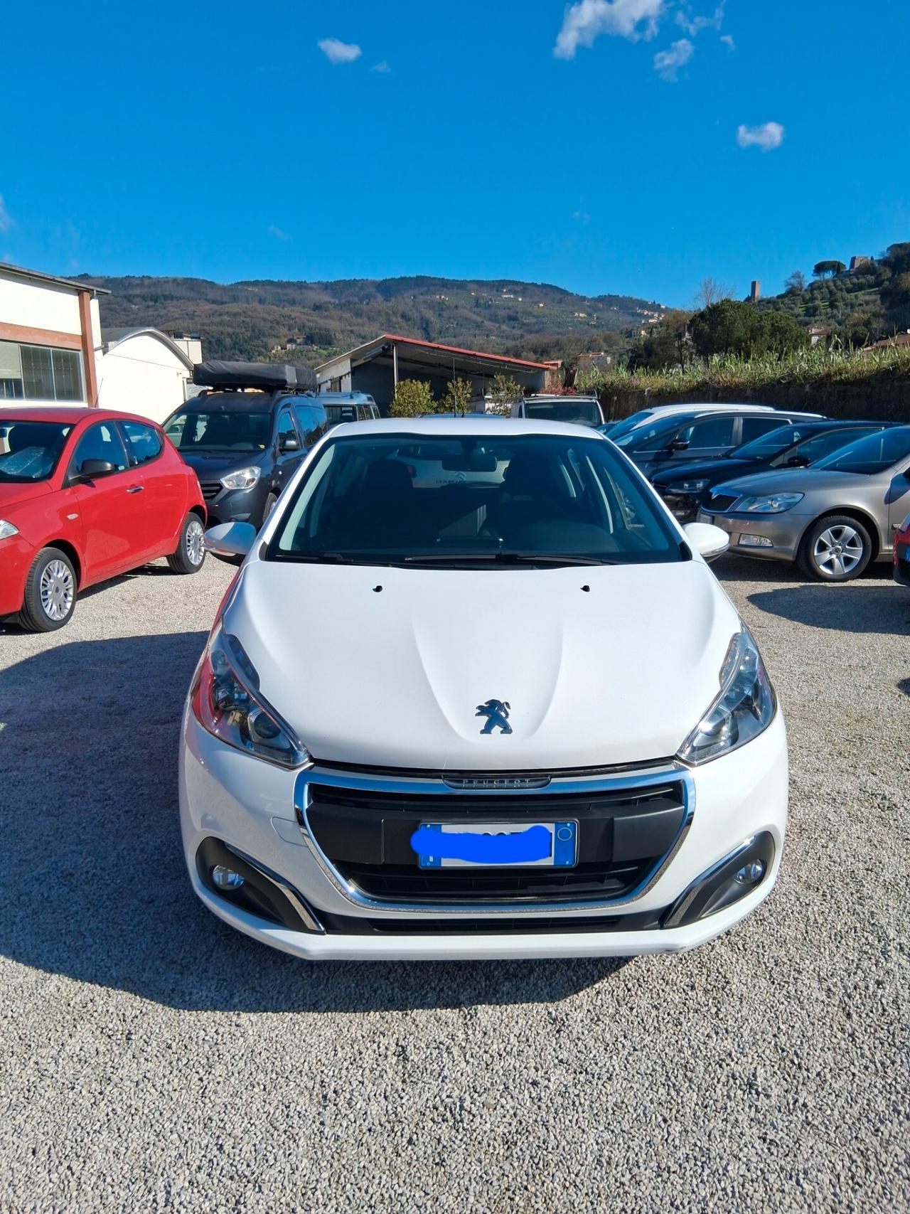 Peugeot 208 PureTech 82 5 porte Allure