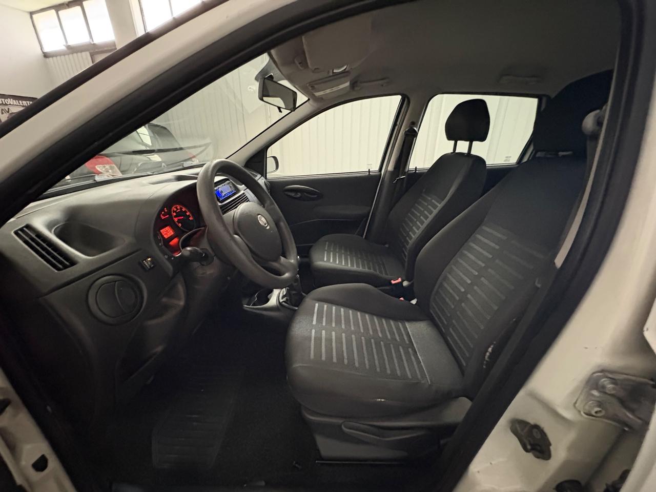 Fiat Punto 1.2 GPL 60cv anno 2009 neopatentati