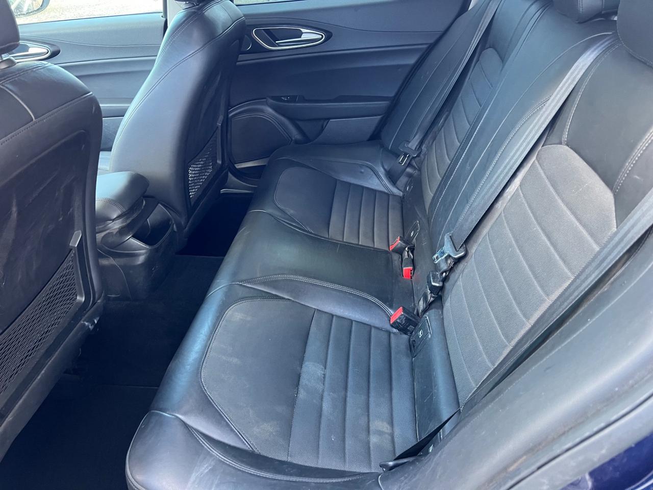 Alfa Romeo Giulia 2.2 150cv AT8 2017