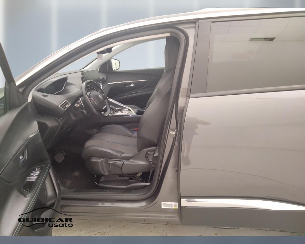 PEUGEOT 5008 II 2021 - 5008 1.5 bluehdi Allure s&s 130cv eat8