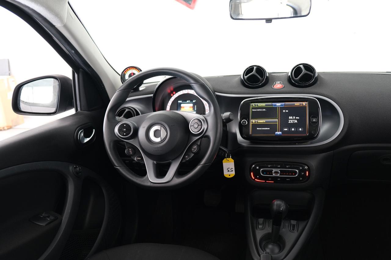 Smart ForFour EQ PASSION con CERCHI IN LEGA