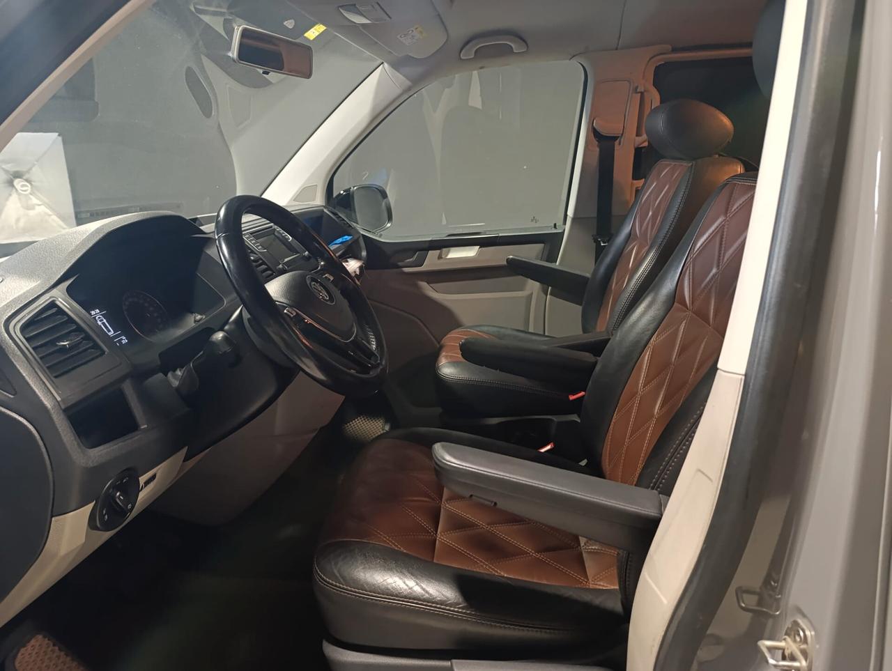Volkswagen Caravelle DEL 2019 - DSG EURO 6 B GANCIO TRAINO -
