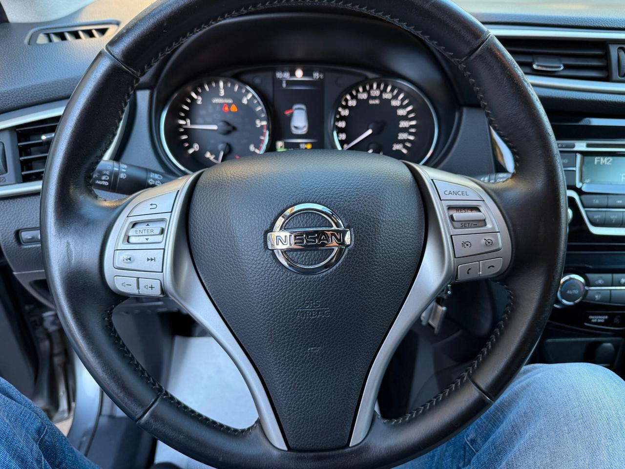 Nissan Qashqai 1.6 dCi 2WD Visia CAMBIO AUTOMATICO