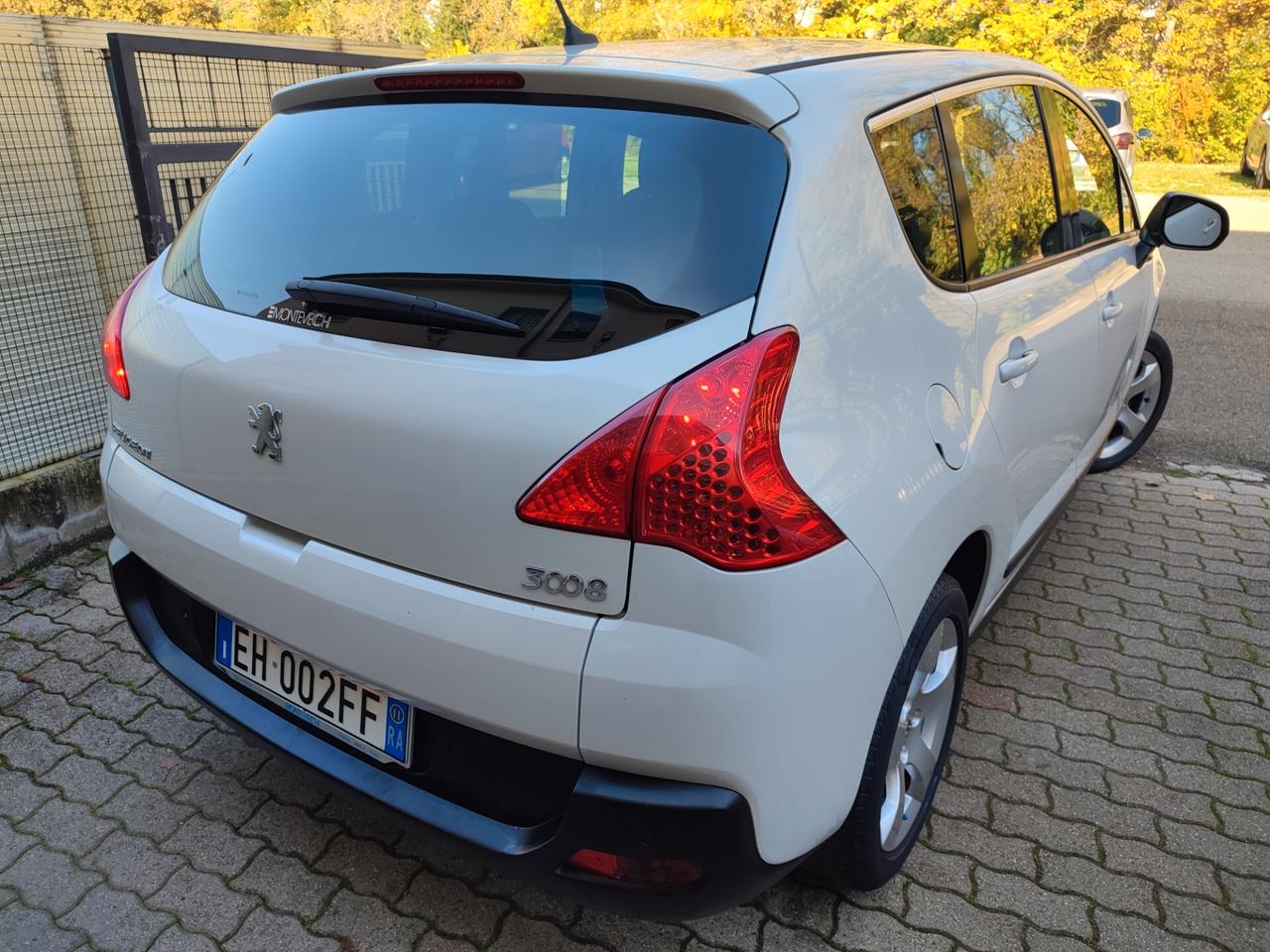 PEUGEOT 3008 DEL 2011 DIESEL 2.0 110KW 150CAVALLI