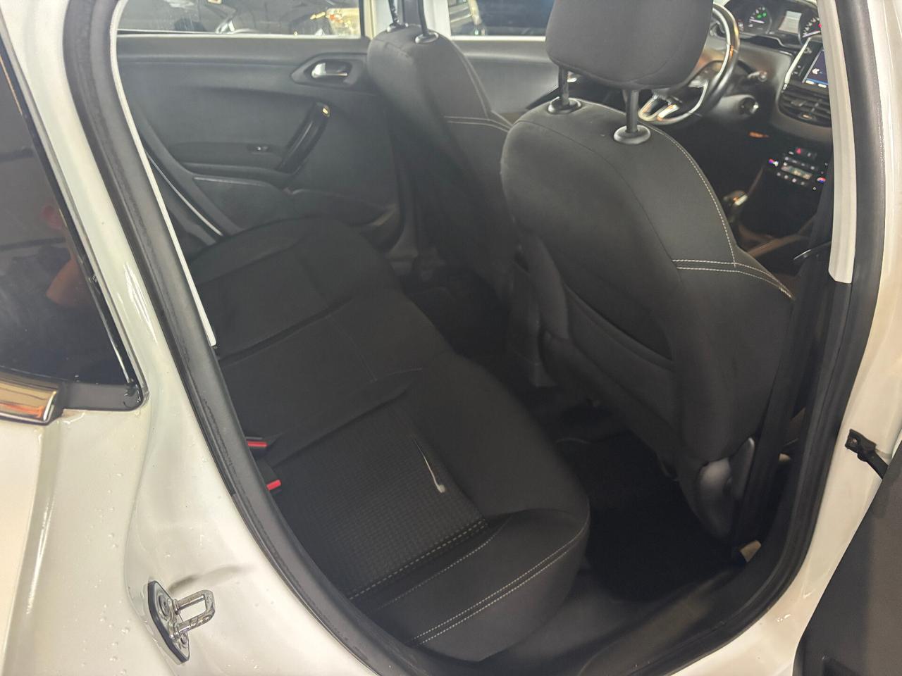 Peugeot 208 1.2 PureTech 82CV Allure NEOPATENTATO