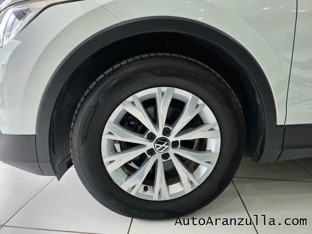 VOLKSWAGEN Tiguan 2.0 TDI 150CV SCR DSG Life - Fari Led