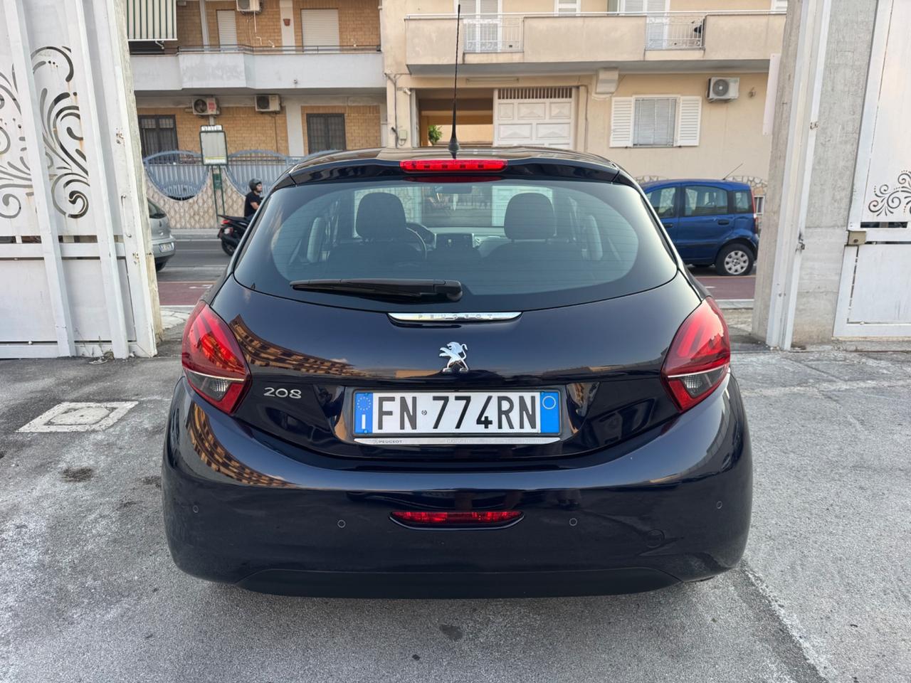 Peugeot 208 1.2 BENZINA 82CV Allure 2018