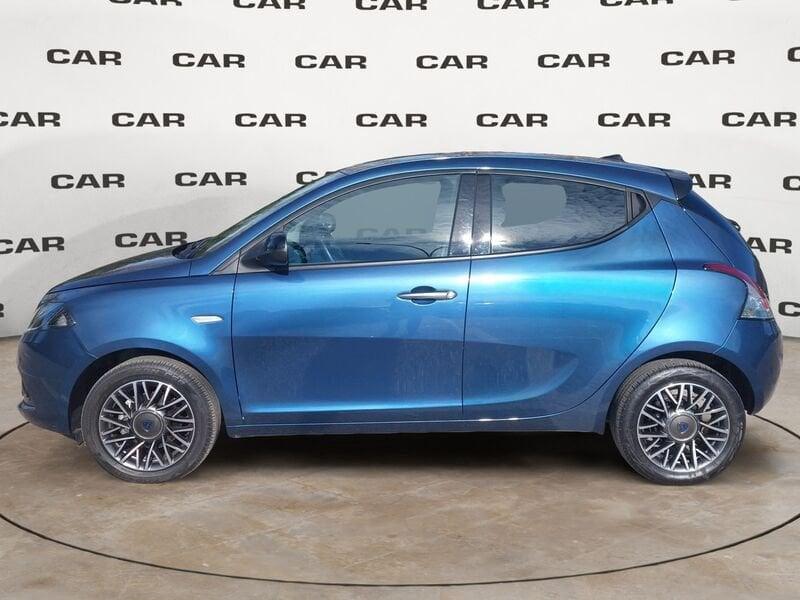 Lancia Ypsilon 1.0 FireFly 5 porte S&S Hybrid Gold Plus