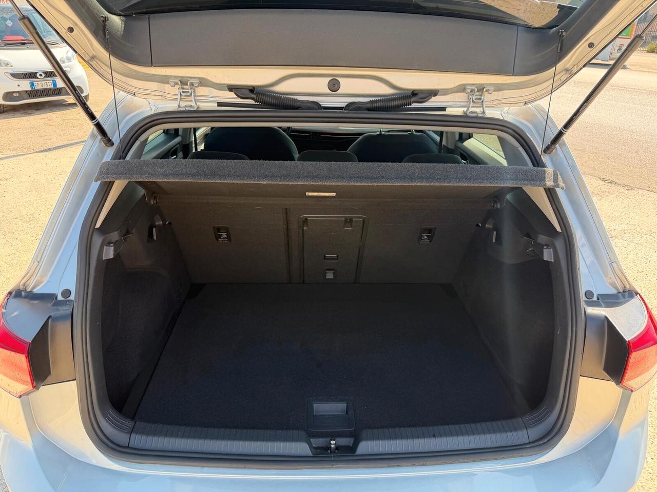 Volkswagen Golf 2.0 TDI DSG SCR Style