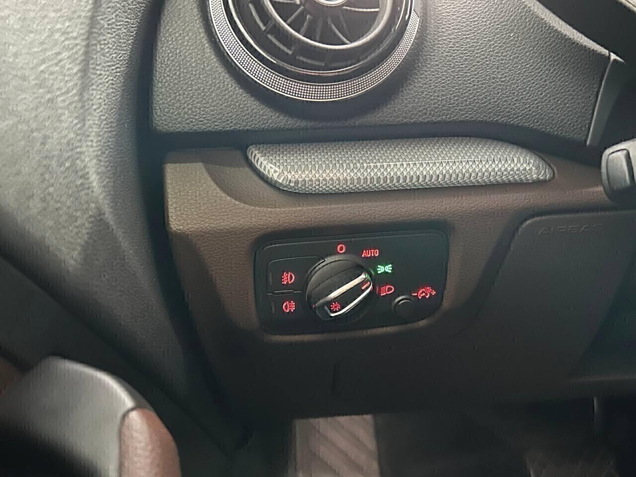 Audi A3 1.6 TDI S tronic Ambiente