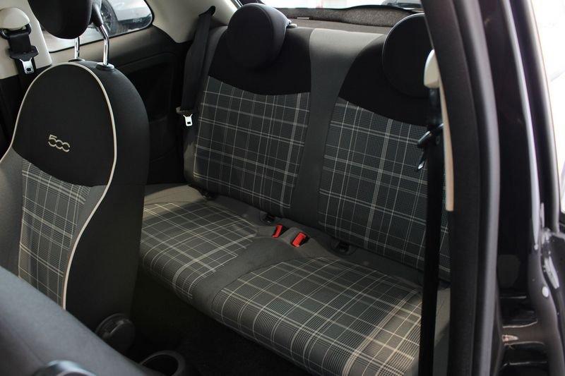 FIAT 500 (2015--->) 1.2 Lounge