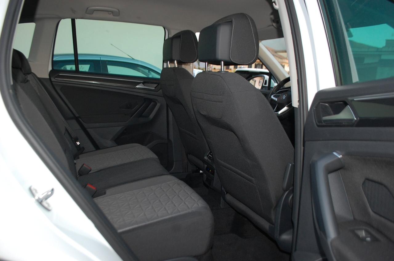 Volkswagen Tiguan 2.0 tdi Elegance 150CV DSG 4Motion Uff Italy Led