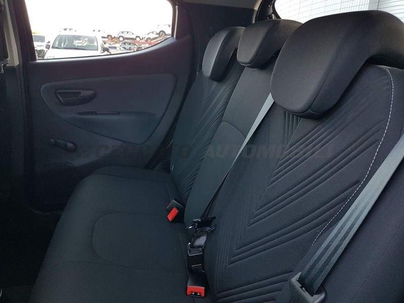 Lancia Ypsilon Ypsilon 1.0 firefly hybrid Gold s&s 70cv 5p.ti