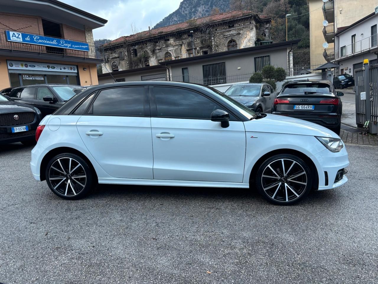 Audi A1 SPB 1.6 TDI S tronic Admired perla 90 cv