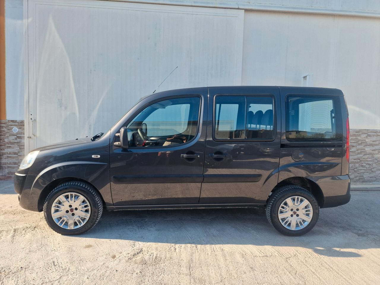 Fiat Doblo 1.3 MTJ 84CV Gen2010