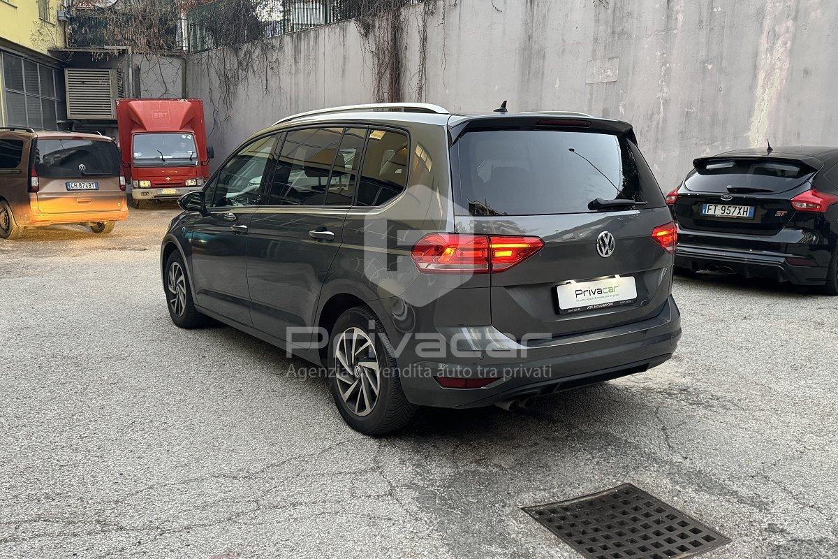 VOLKSWAGEN Touran 2.0 TDI 150 CV SCR DSG Executive BlueMotion Tech.