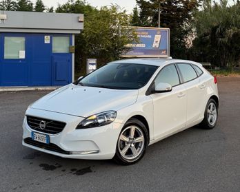 Volvo V40 D2 1.6