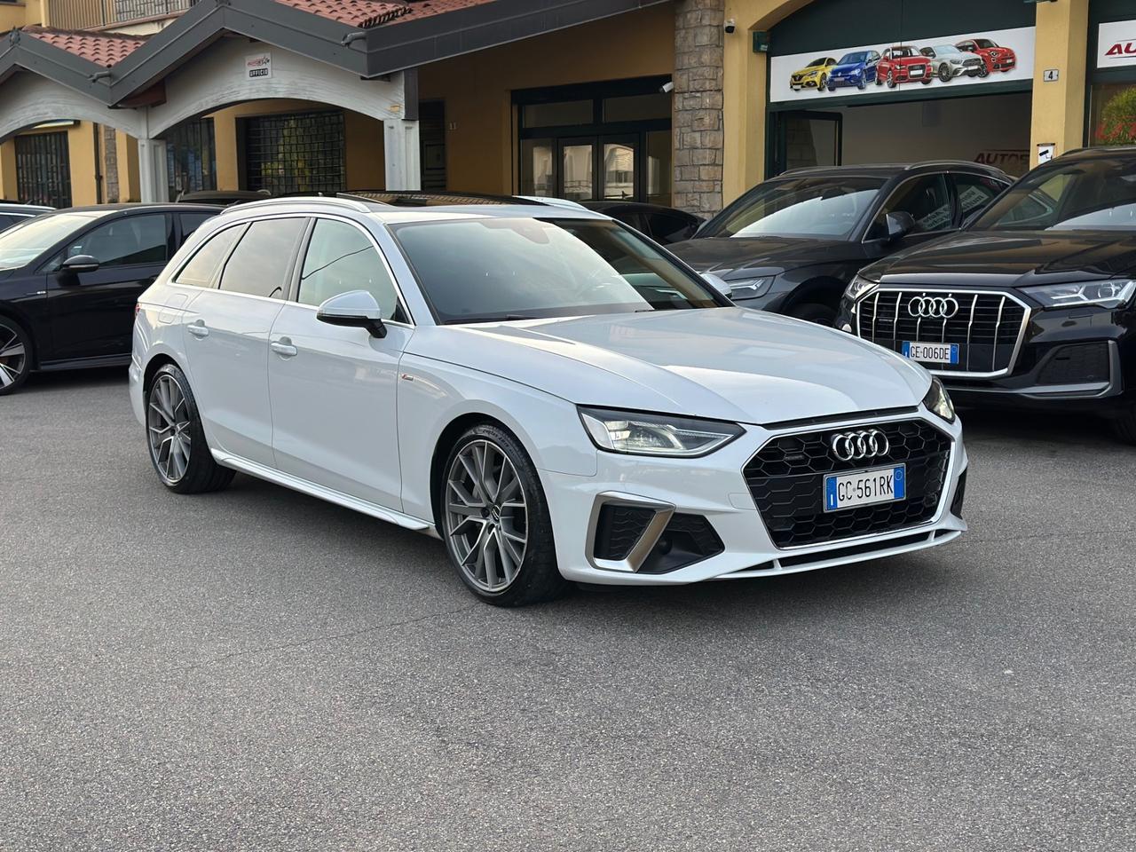 Audi A4 Avant 40 TDI quattro S tronic S line edition