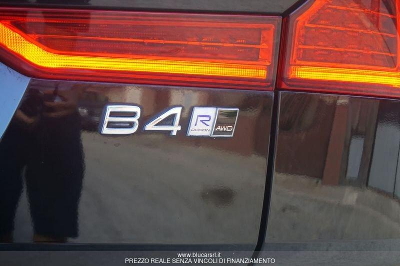 Volvo XC60 XC60 B4 (d) AWD Geartronic R-design