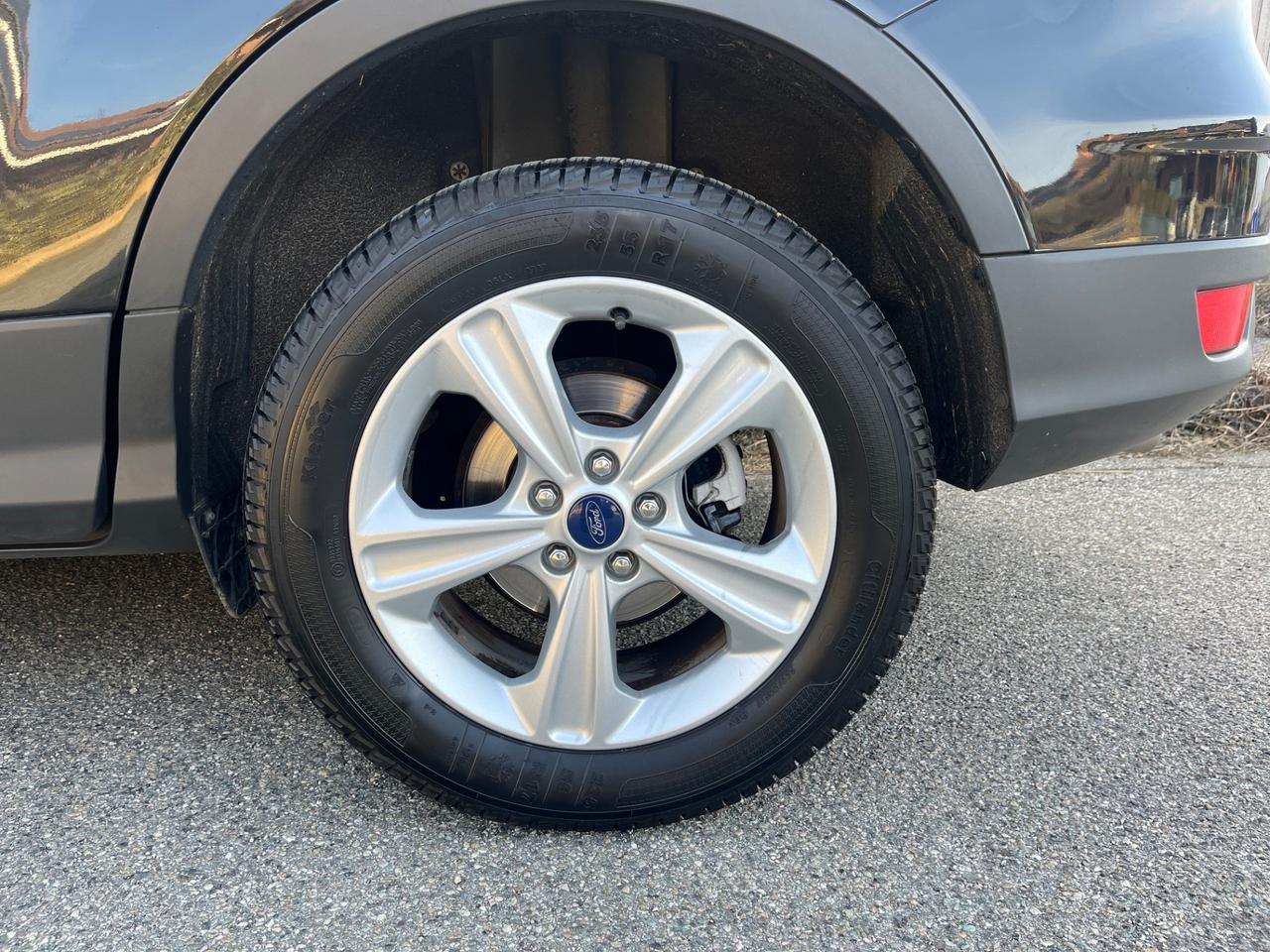 Ford Kuga 2.0 TDCI 120 CV S&S 2WD Titanium