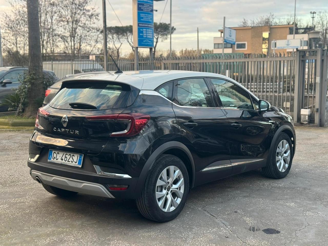 Renault Captur Blue dCi 115 CV EDC Initiale Paris