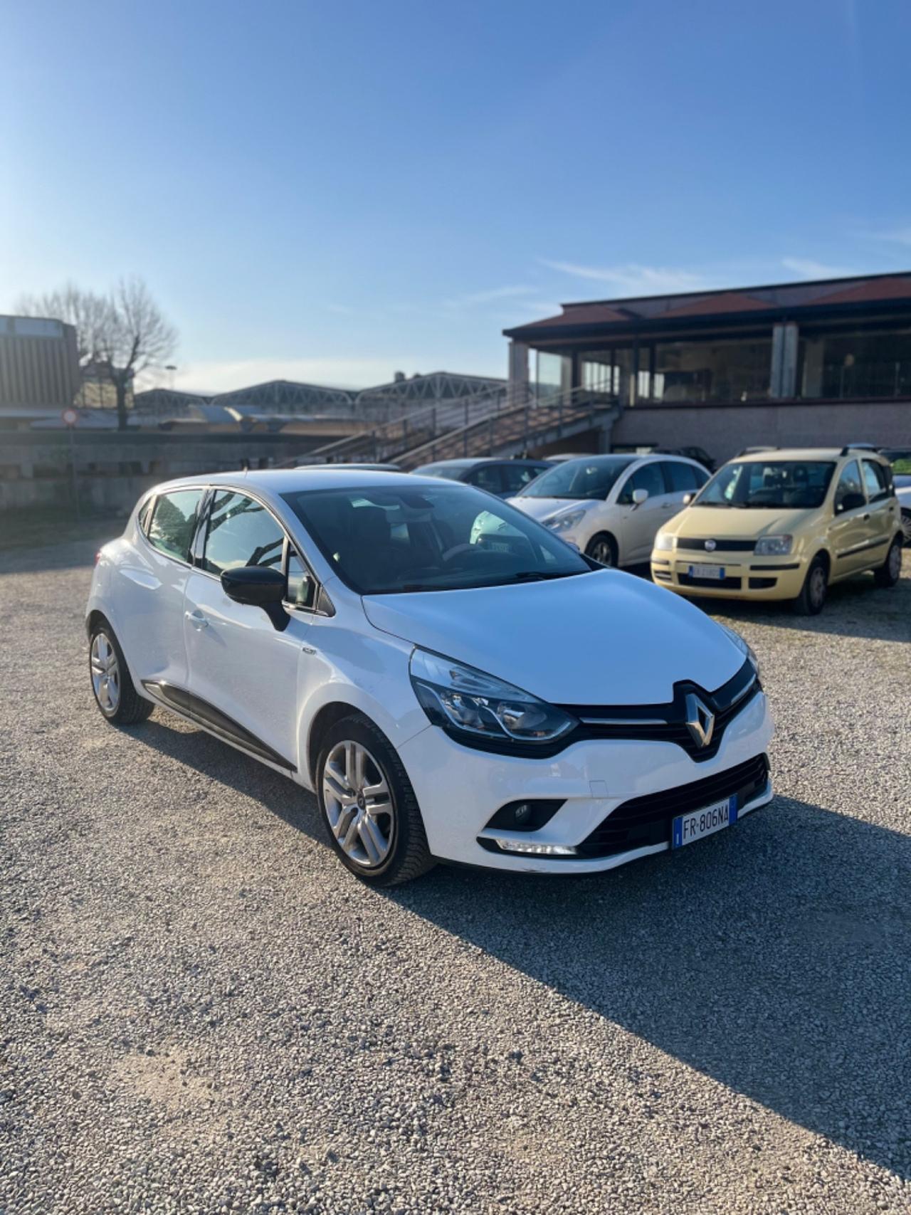 Renault Clio 1.5 Diesel PERFETTA SI NEOPATENTATI