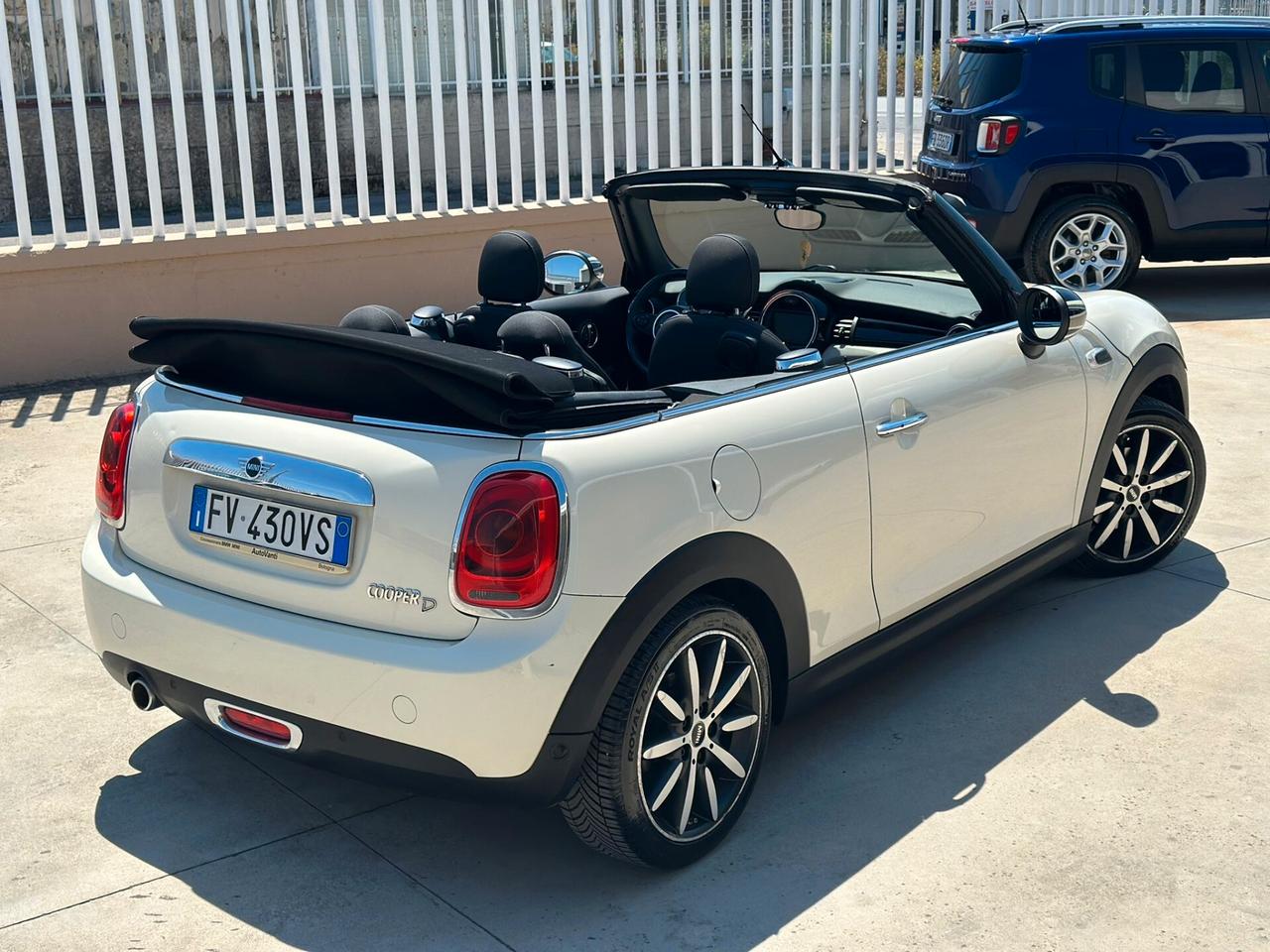 Mini 1.5 Cooper D Hype Cabrio 2019