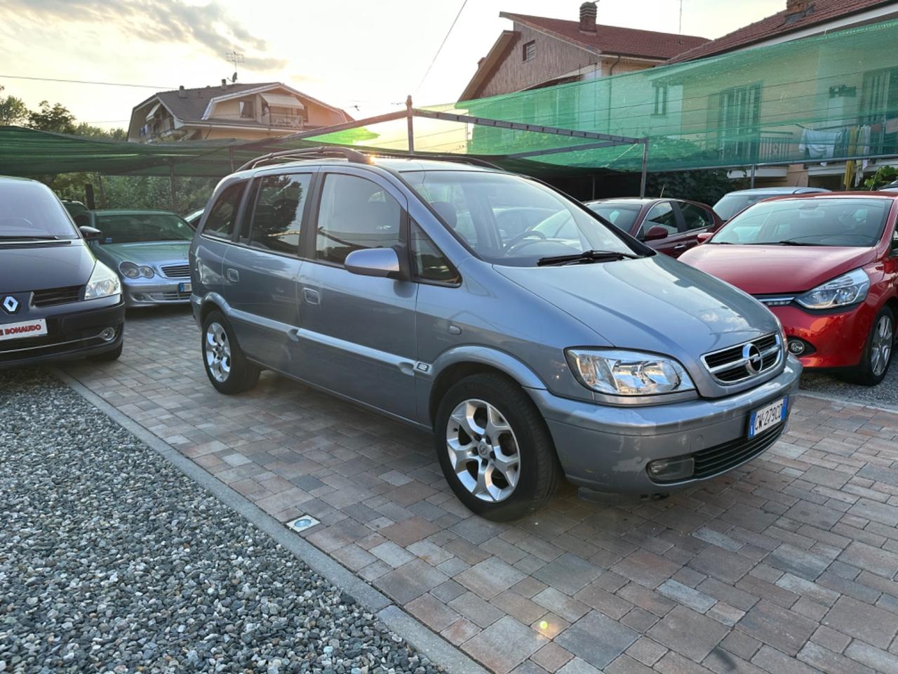 Opel Zafira 1.8 16V cat Fashion Line