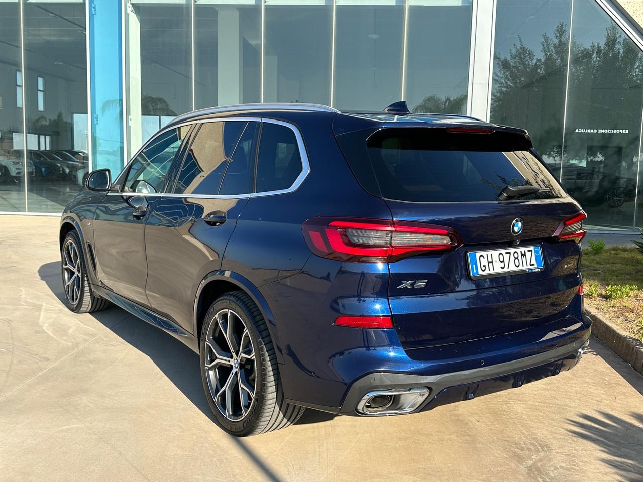 BMW X5 xdrive30d Msport possibilità noleggio noscoring