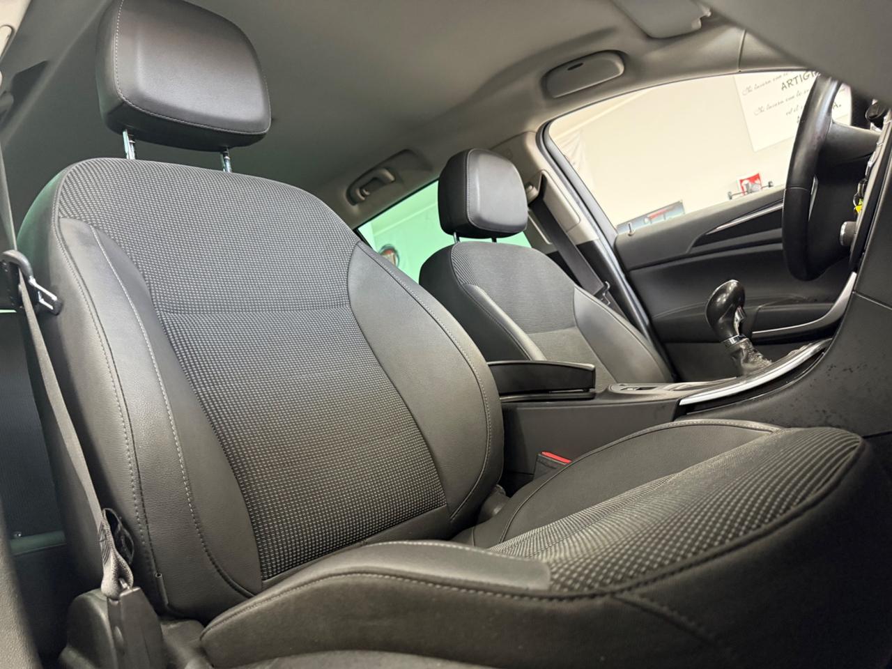Opel Insignia 2.0 CDTI 4x4 150 mila km nuova