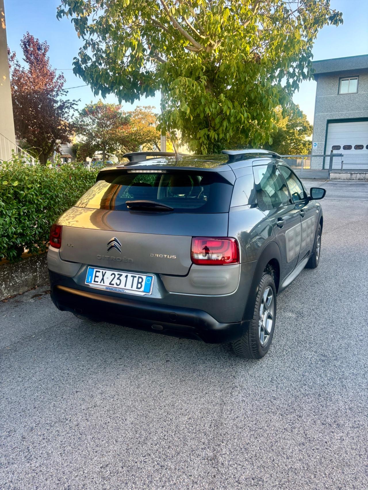 Citroen C4 Cactus PureTech 82 Shine