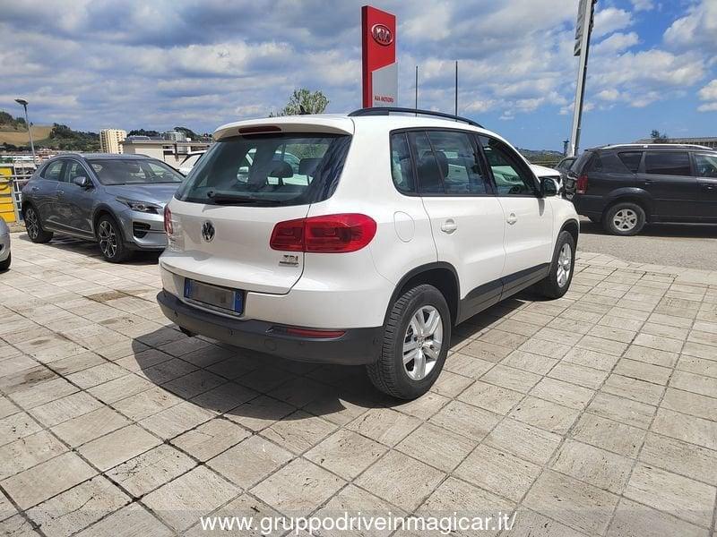 Volkswagen Tiguan 2.0 16V TDI DPF Sport & Style (18°)