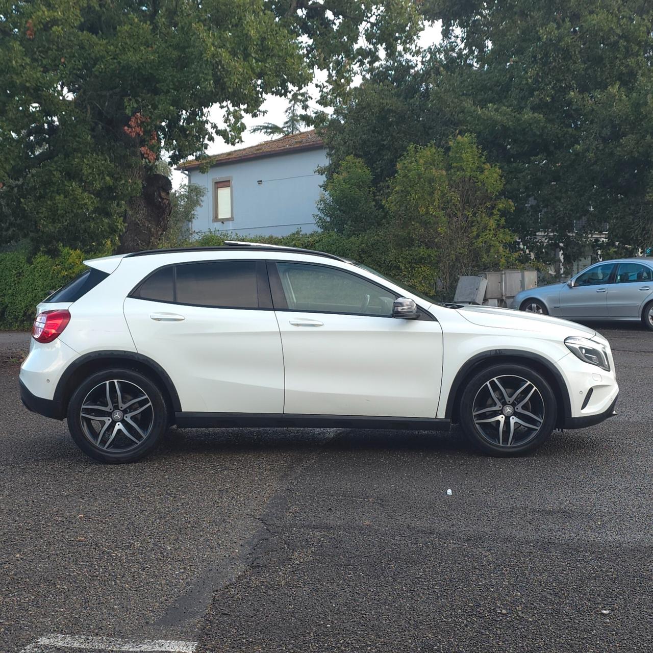 *Mercedes-benz*GLA*220*CDI*4Matic*PREMIUM*AUTOMATICA*EURO6*PERMUTE*FINANZIAMENTO**