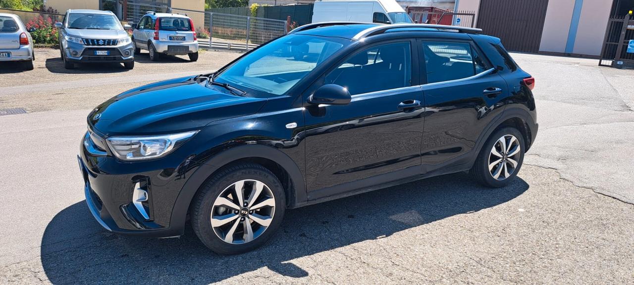 Kia Stonic 1.0 T-GDi 100 CV MHEV iMT Style