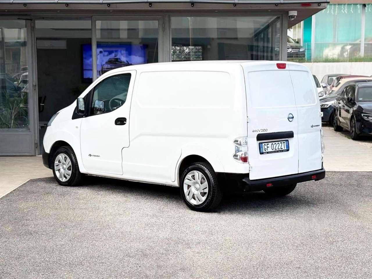 Nissan E-NV200 109CV E6 Automatico - 2021