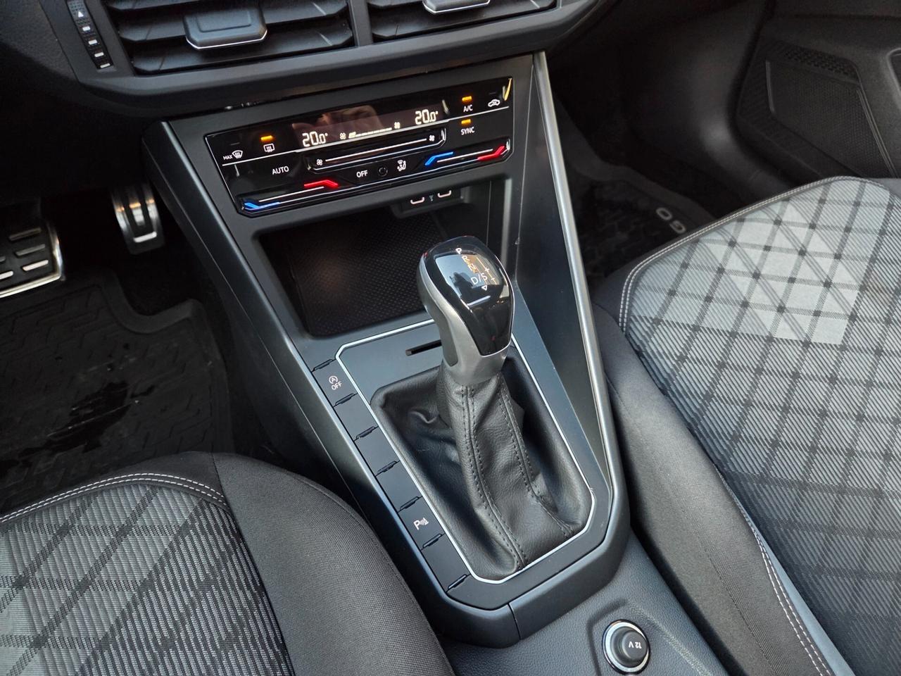 Volkswagen Taigo 1.5 TSI 150 CV DSG R-Line