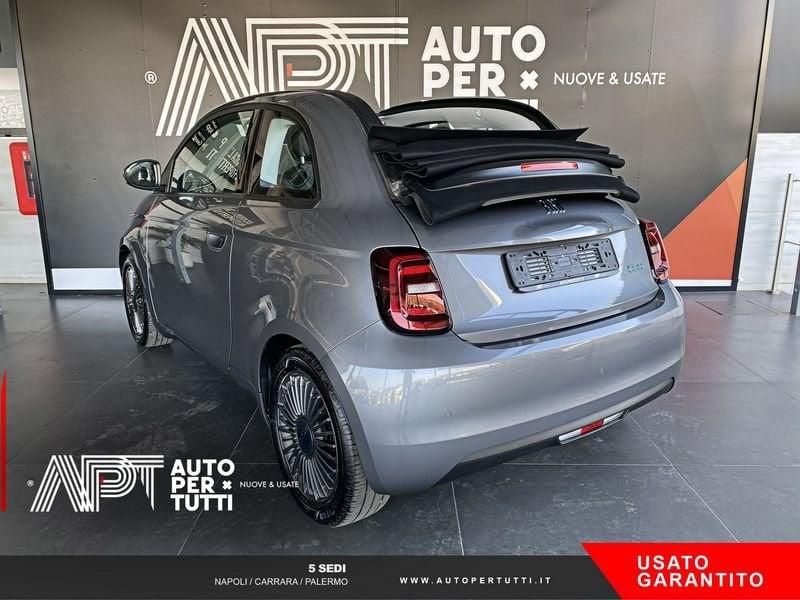 FIAT 500 500e Cabrio Icon